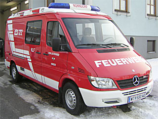 Kleinlschfahrzeug Mercedes